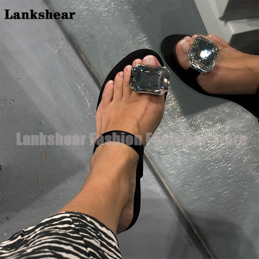 Plata jóia chinelos planos pre - Flip Flop Jeweled avaliação e preço